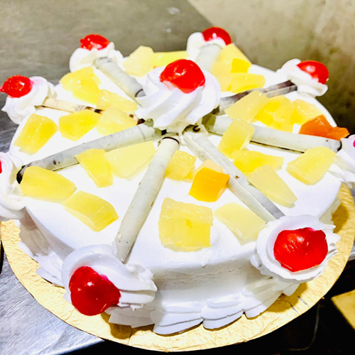 Classic Pineapple Cake